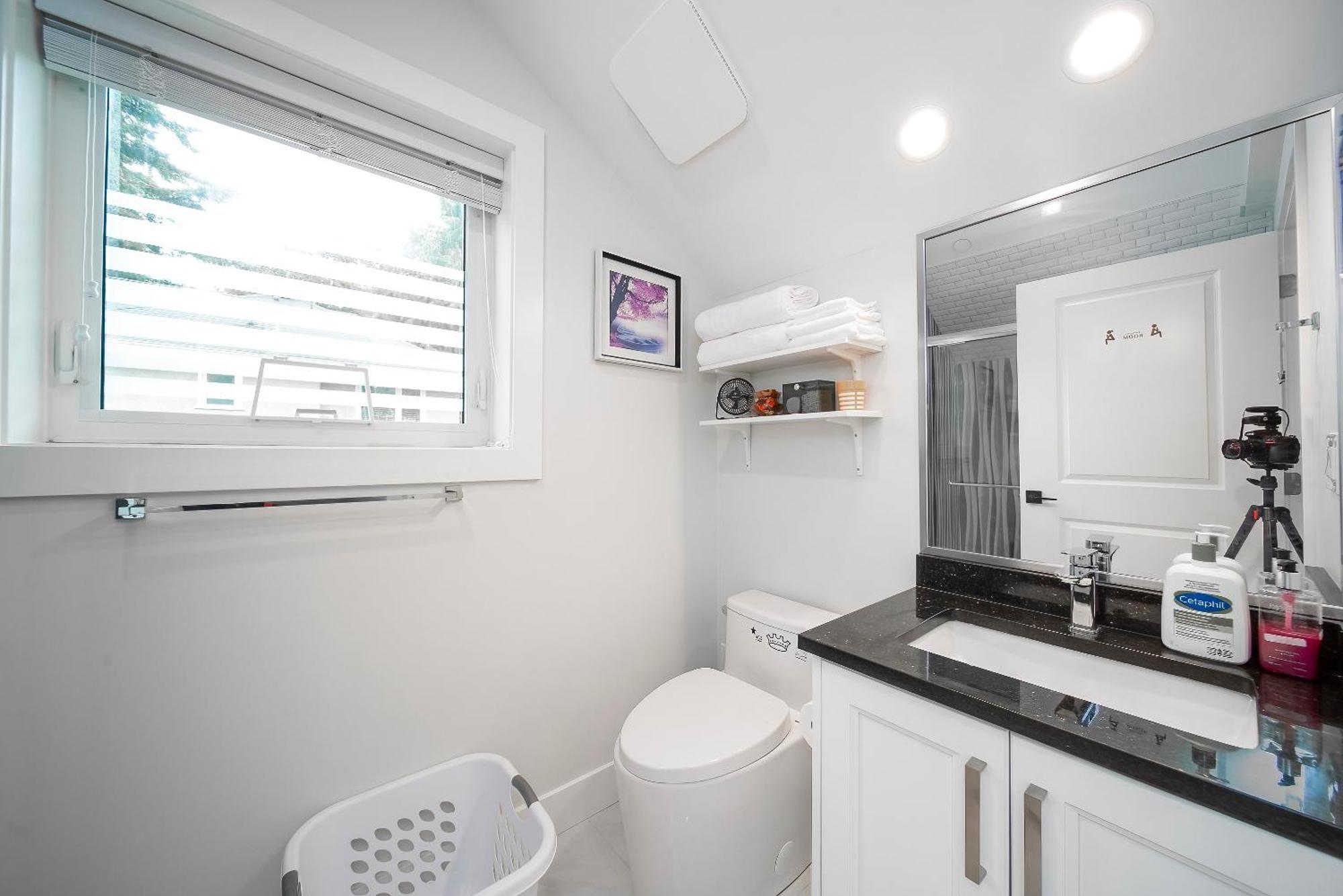 Апартаменти New Laneway House Near Airport, Downtown, Ubc Ванкувер Екстер'єр фото